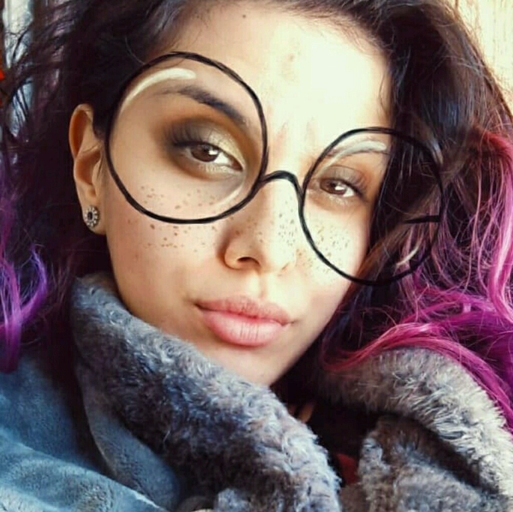 Meet your Posher, Yahaira